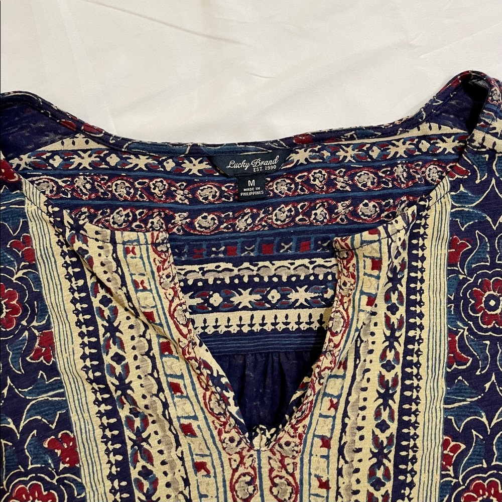 Lucky Brand top - Picture 3 of 4
